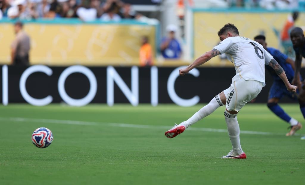 记者：萨拉赫确定不会随队出战国米，预计周六对阵布莱顿复出