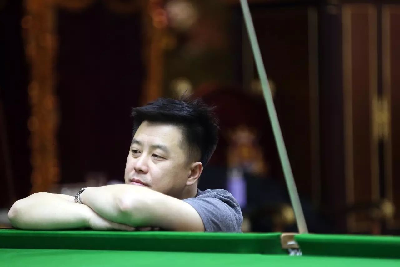 在禁区内完 在禁区内完